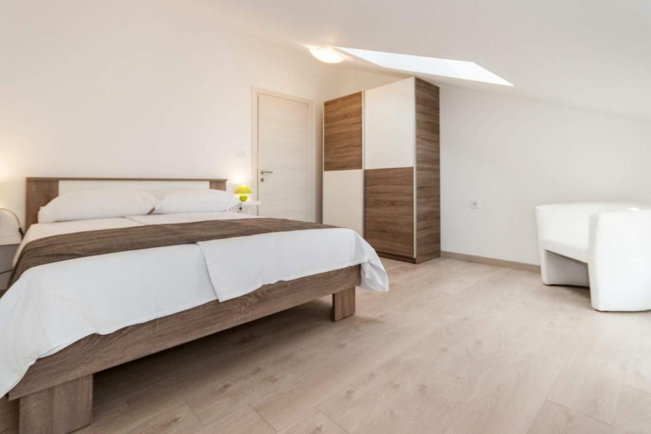 Apartments Gracia Baška Екстериор снимка