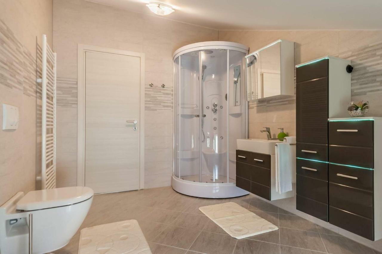 Apartments Gracia Baška Екстериор снимка